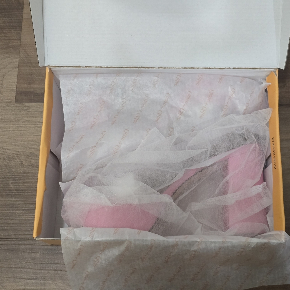 Chase + Chloe Pink Women's Heels - Picture 4 of 7